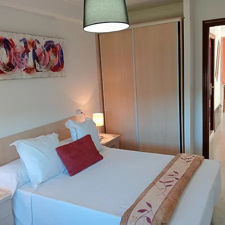 Familiar En Sardineiro 27-family Appartement *